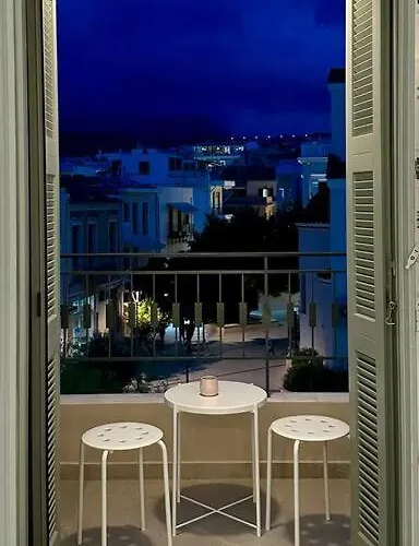Apartment The Met 3, Elegant Centrally In Rethymno!
